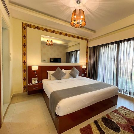Coventina Lake Suites Dhaka Eksteriør billede