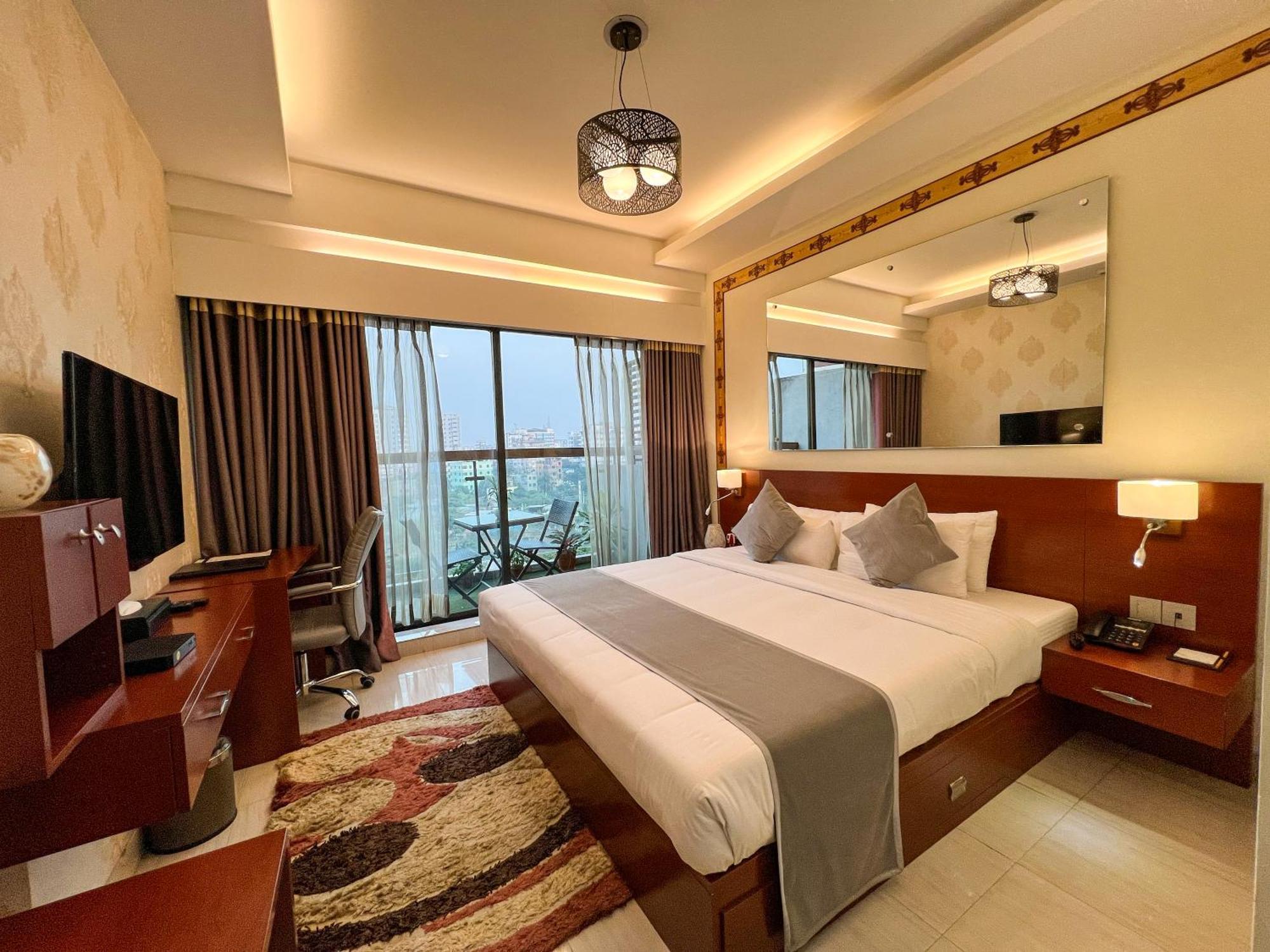 Coventina Lake Suites Dhaka Eksteriør billede