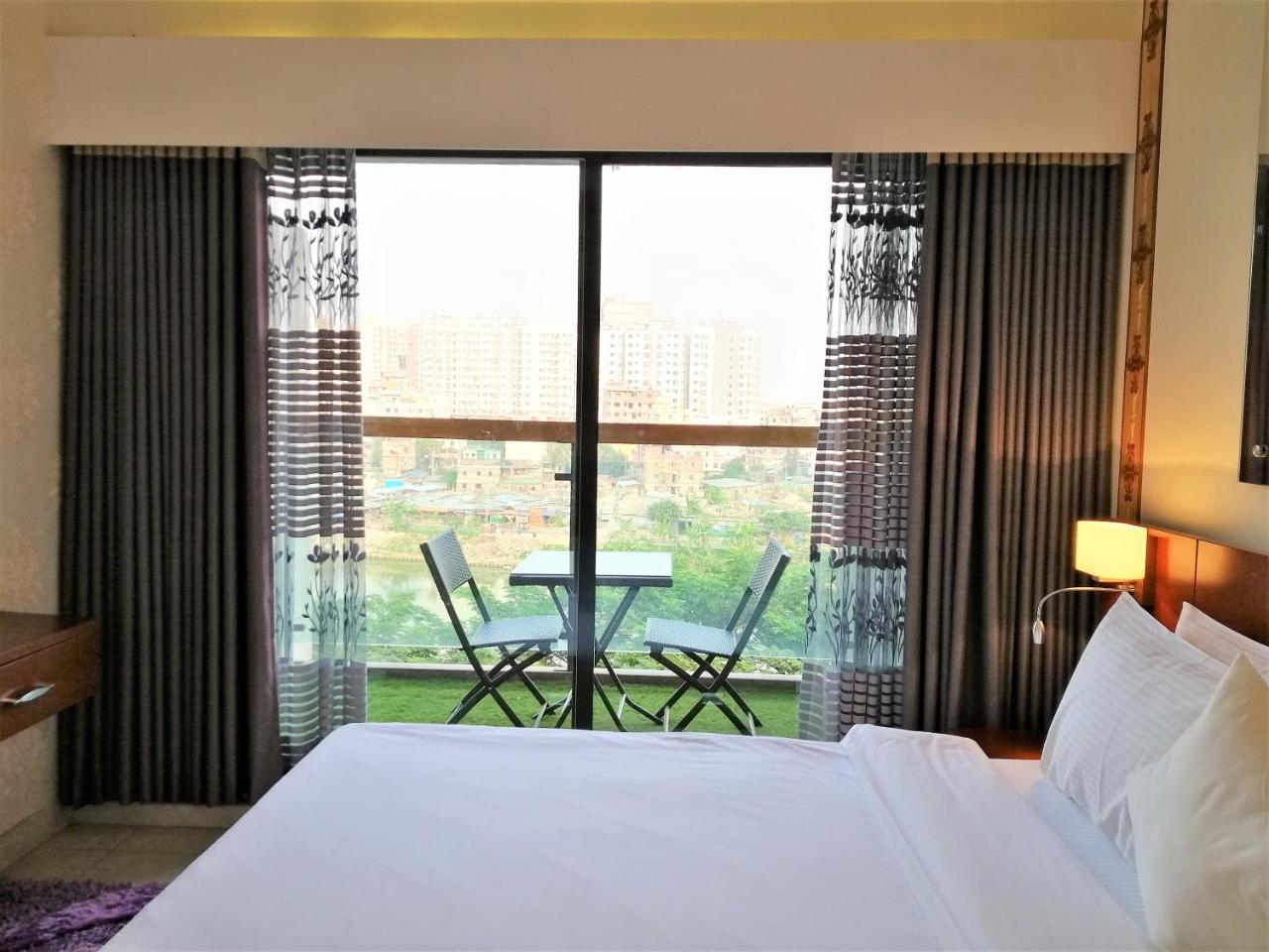 Coventina Lake Suites Dhaka Eksteriør billede