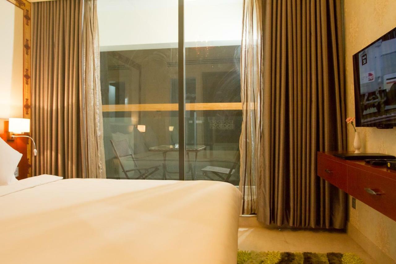 Coventina Lake Suites Dhaka Eksteriør billede